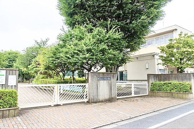 練馬区立北原小学校（約652m）