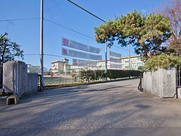 川越市立福原中学校(約2,030m)