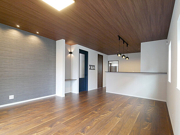 【ブロードヴィレッジ45曽根】クリエイト施工。クリエイト施工例。見学可能な建売モデルございます!はじめての見学予約でアマゾンギフトカード3000円分プレゼント!ご利用ください!TEL:0120-31-