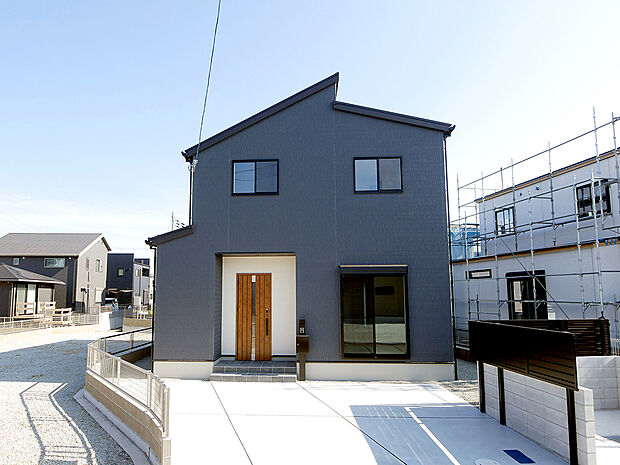 【3荒井町御旅】クリエイト施工例。見学可能な建売モデルございます!はじめての見学予約でアマゾンギフトカード3000円分プレゼント!ご利用ください!TEL:0120-31-88