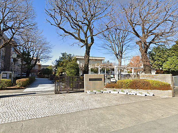 二本松小学校(約400m)