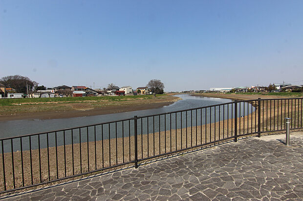 かがり火公園（約450m）