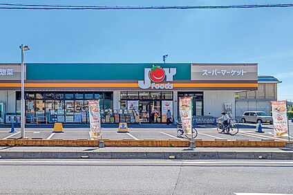 ジョイフーズ 越谷登戸店（現地より徒歩10分） 約730m
