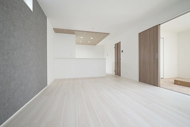 【 2号棟 / 内観 】