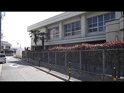 名古屋市立八王子中学校 365m(徒歩5分)