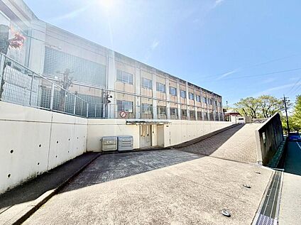 名古屋市立小幡北小学校 528ｍ(徒歩7分)