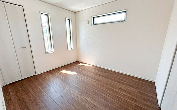 現地写真:洋室(8号棟)