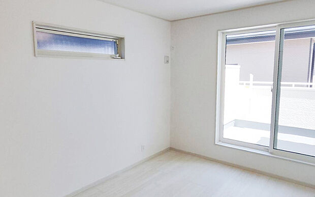 現地写真：洋室（4号棟）