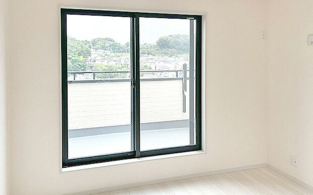 現地写真：洋室（1号棟）