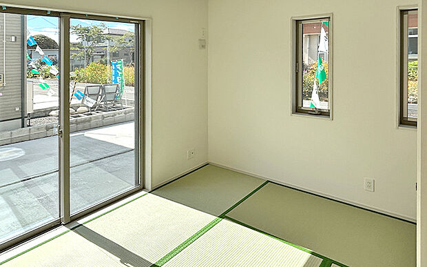 現地写真：洋室畳敷き（1号棟）