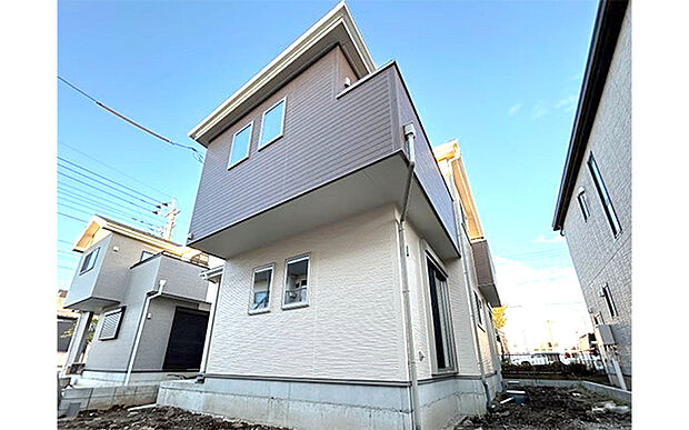 現地写真:外構工事中(2号棟)