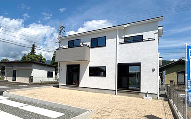 現地写真：外観（1号棟）