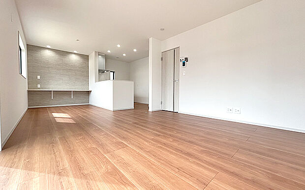 現地写真：LDK（1号棟）