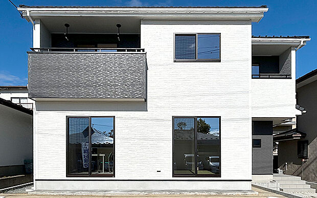 現地写真：外観（1号棟）