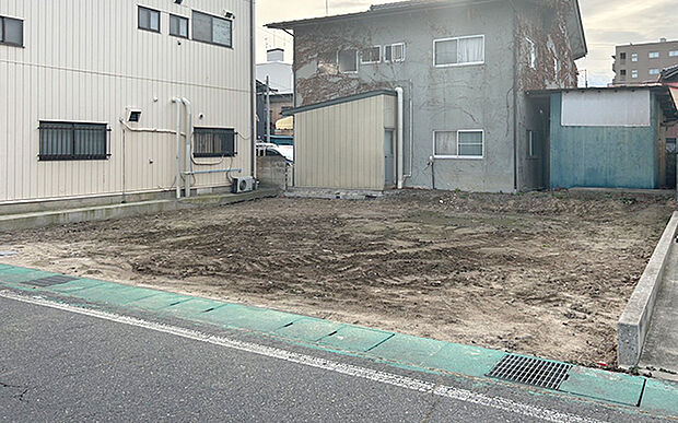 現地写真：更地