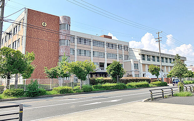 市立南陽東中学校（約1,460m）