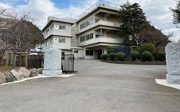 睦中学校（約3,040m）