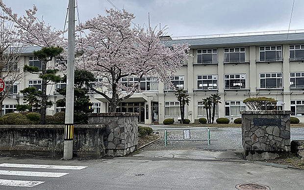 町立涌谷第一小学校（約150m）