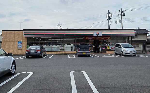 セブンイレブン鹿沼千渡店（約350m）