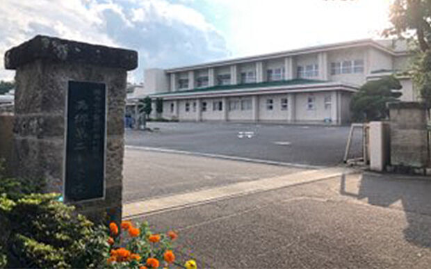 村立西郷第二中学校（約2,080m）