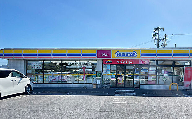 ミニストップ芸濃椋本店(約1,770m)