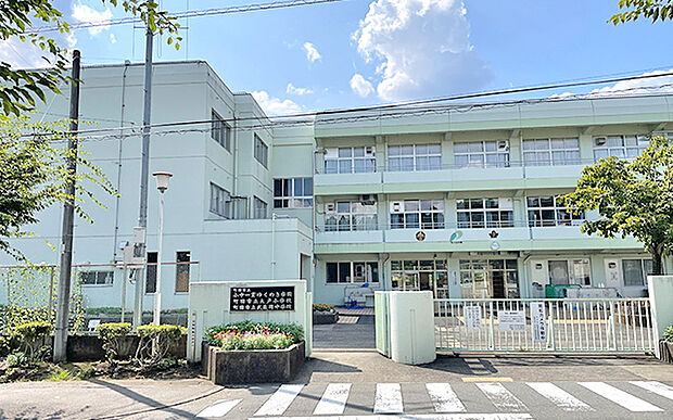 市立大戸小学校（約750m）