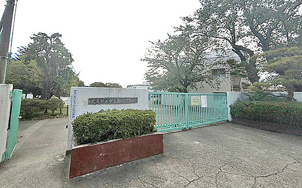 武蔵村山市立第八小学校（約1,800m）