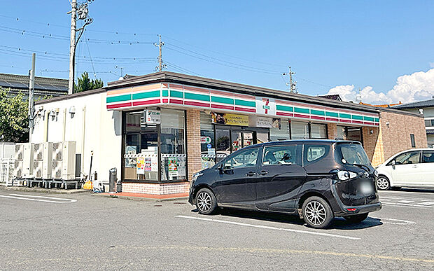セブンイレブン千曲八幡店（約510m）