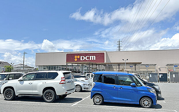 DCM長野運動公園店（約140m）