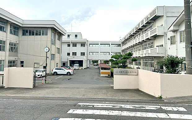 市立富士見中学校(約1,900m)