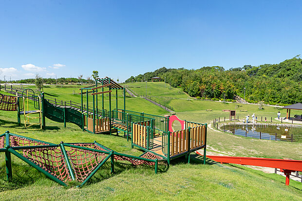 【みよし東蜂ヶ池】保田ヶ池公園 など近くに公園が多く、日々の散歩やお子様の遊び場が充実
