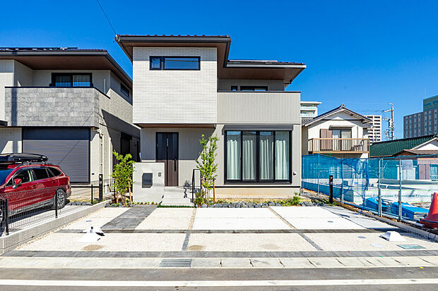 【No.6号棟　外観写真】現在工事中の為、間取りプラン等の詳細はお気軽にお問合せください。