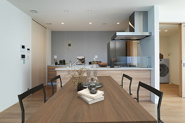 【F号棟】※家具はイメージ