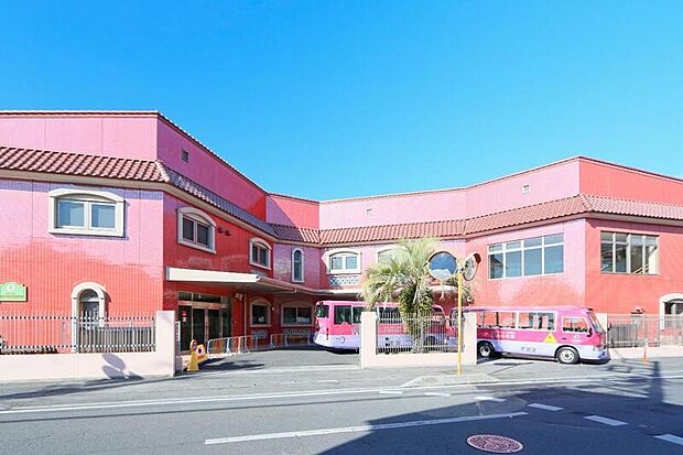 愛隣幼稚園（現地より徒歩4分）