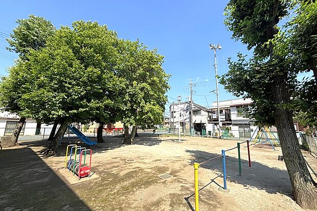 西堀二丁目児童遊園（現地より徒歩6分）