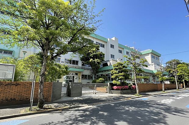 篠崎中学校/徒歩6分