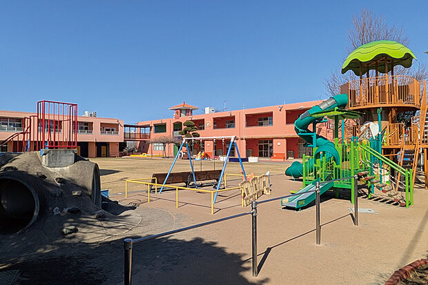明成幼稚園(現地より徒歩6分)