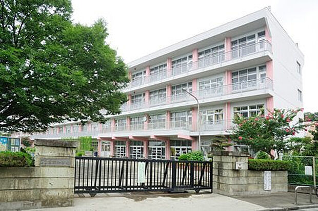 宮前小学校（約980m）