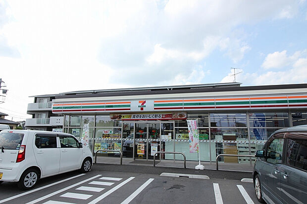 セブンイレブン東村山秋津2丁目店（約400m）