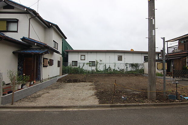 学校・スーパー・病院など生活施設が徒歩１5分圏内に充実！広々とした4LDKで、家族のライフスタイルの変化にも柔軟に対応できます◎