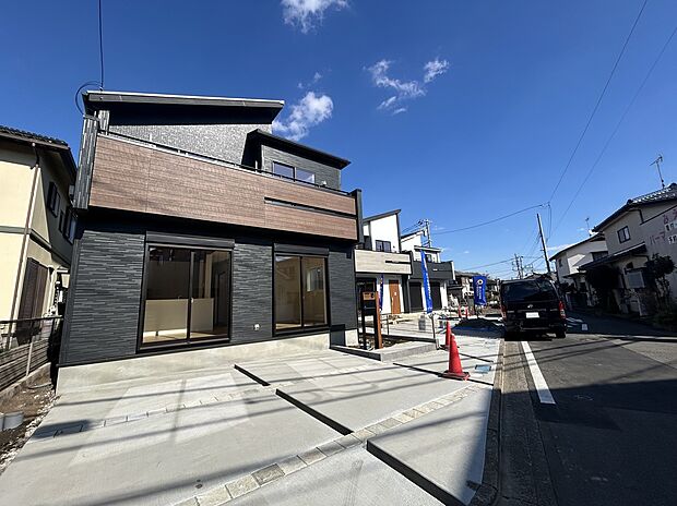 【現地写真】全4棟の分譲住宅!!