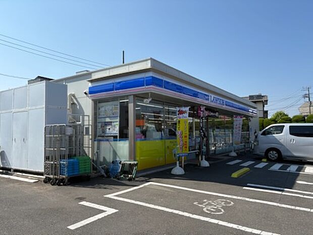 ローソン　茅ヶ崎甘沼西店（約700m）