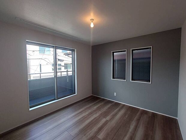 【居室】すべての居室にアクセントクロスを採用！