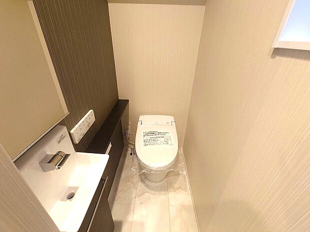 【トイレ】タンクレストイレで空間スッキリ！