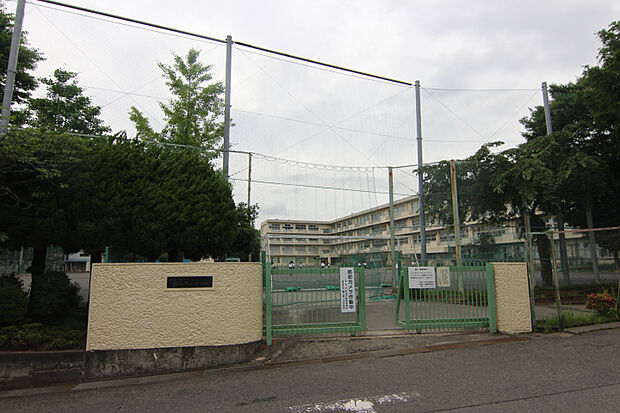 鶴川第二中学校　
