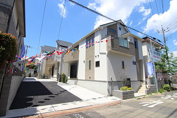 ～ブルーミングガーデン～さいたま市浦和区岸町1丁目3棟～
