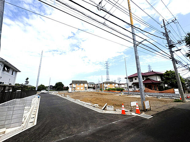 外観　敷地面積36坪～！駐車スペース2台あり！主寝室可変型プラン採用！！