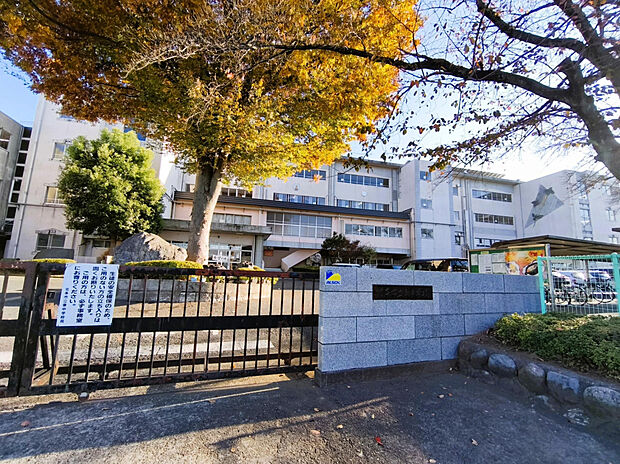 北本市立東中学校（約1,884m）