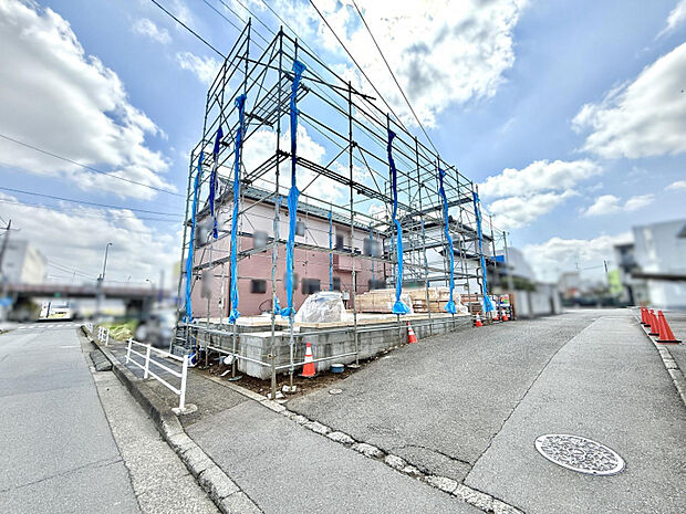前面道路含む現地写真　