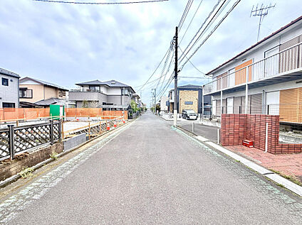 前面道路含む現地写真